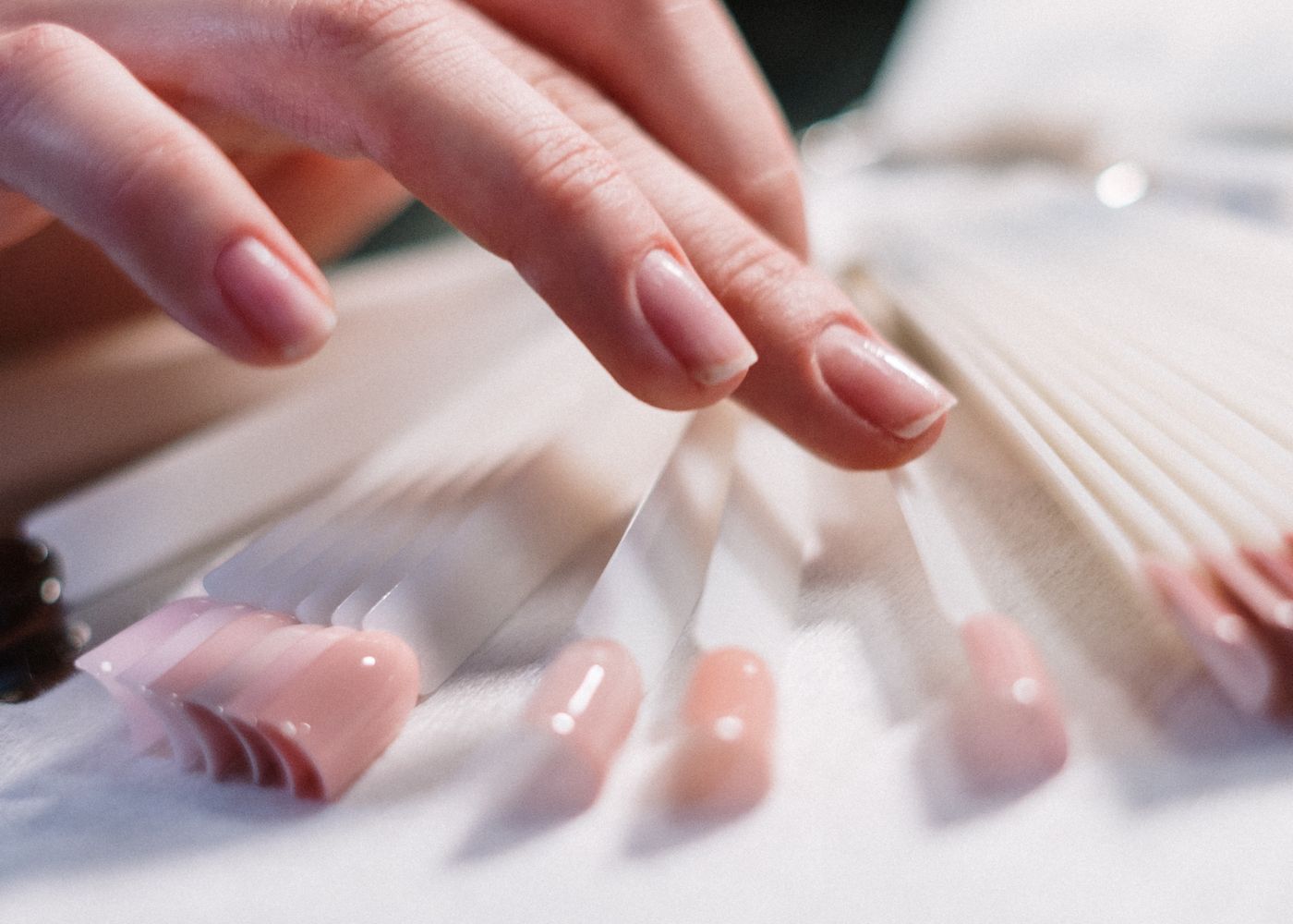 Cómo crear una página web para peluquería en España – Guía 2025